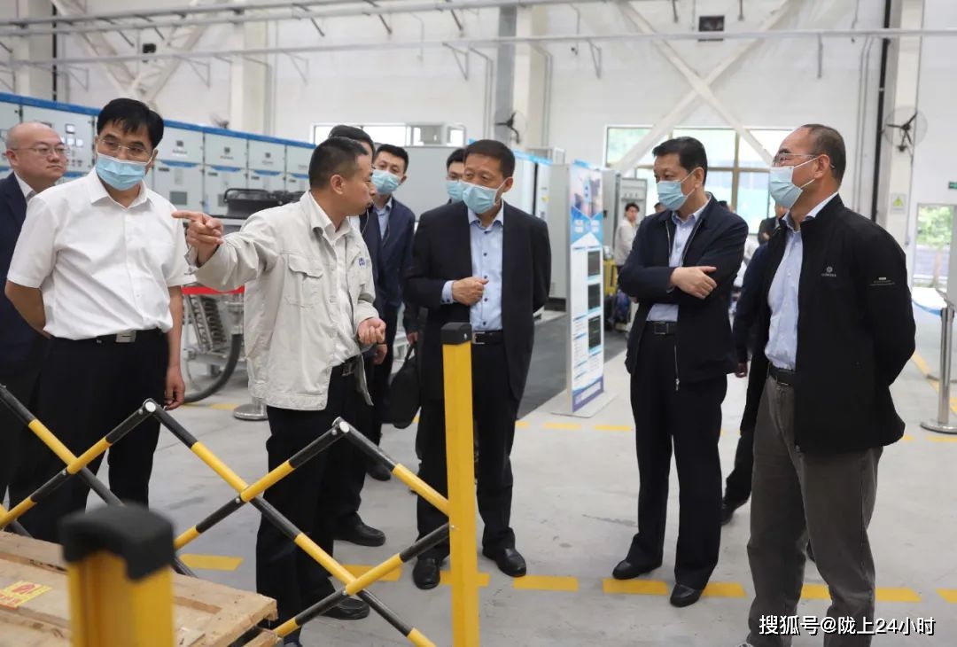 吴万华一行赴甘肃电气集团天传所集团公司调研国家重点实验室重组工作