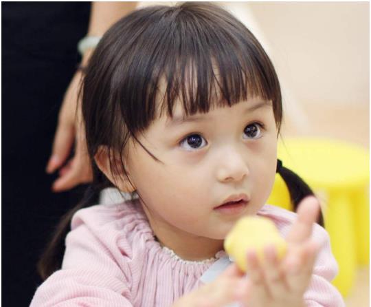 原创她2岁出道夺明星宝贝冠军因小芈月一炮而红如今模样大变