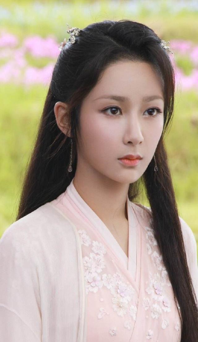 明星p图过度吓死人,朱一龙卧蚕不翼而飞,杨紫脸肿得像馒头_杨幂_沈梦