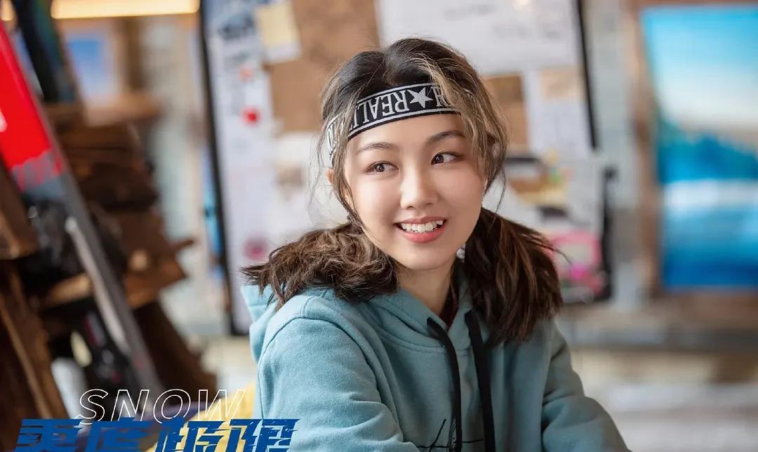 原创颜卓灵自带电影质感的女演员她或许会是香港首位90后影后