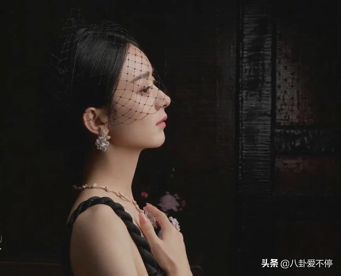 形式的内卷，，，正在逼疯内容