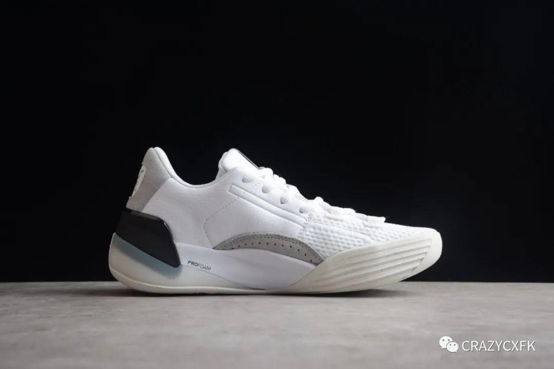 彪马库兹马pumaclydehardwood复古低帮缓震透气篮球鞋