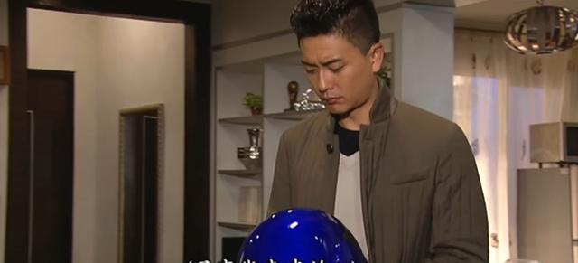 《护花危情》:许玮琛对乔子琳的第一次告白,最深沉,也最悲凉_乔江山