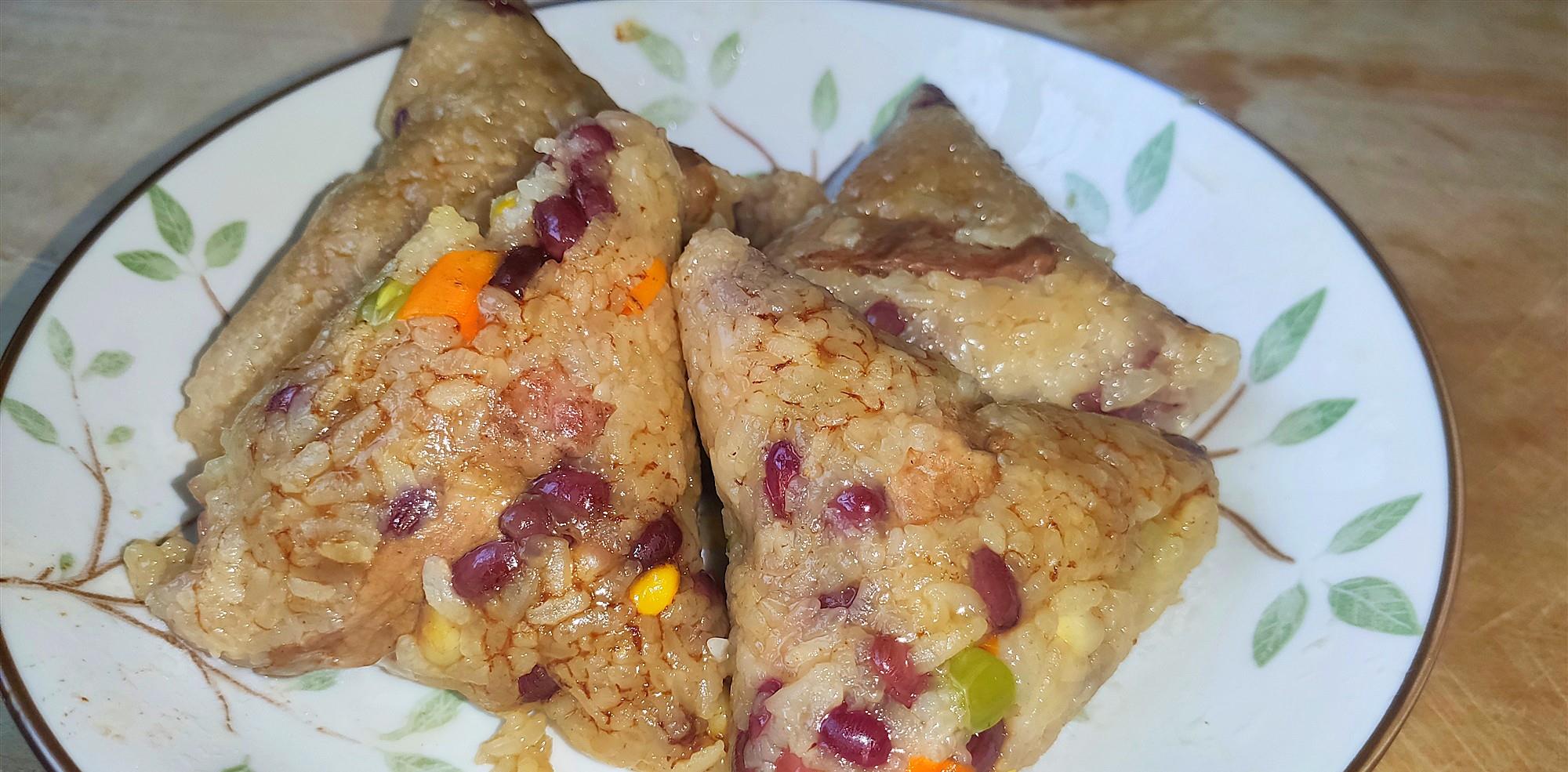 端午节快到了手把手教你五谷杂粮肉粽子学会再也不用买着吃了