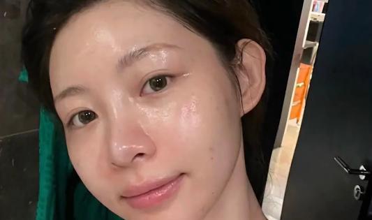 原创2600w的痞幼晒素颜无修照翻车网友睁眼说瞎话门墙都变形了