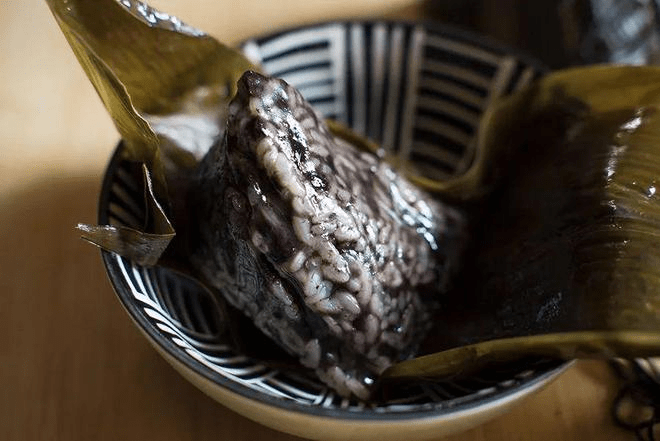 脐橙粽可乐粽臭豆腐粽这届的粽子有点野