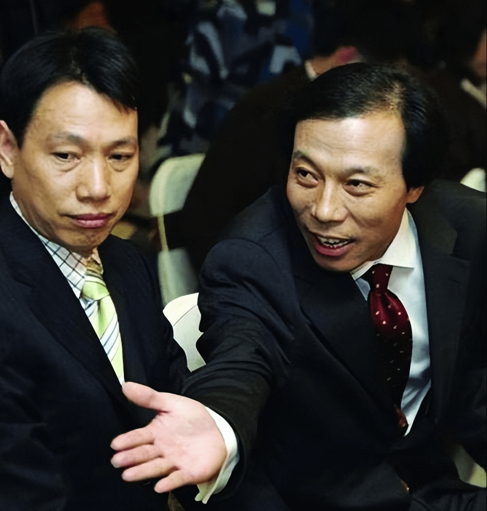 新华都市值34亿,财富710亿,泉州穷小子,凭啥从工人变福州首富_陈发树