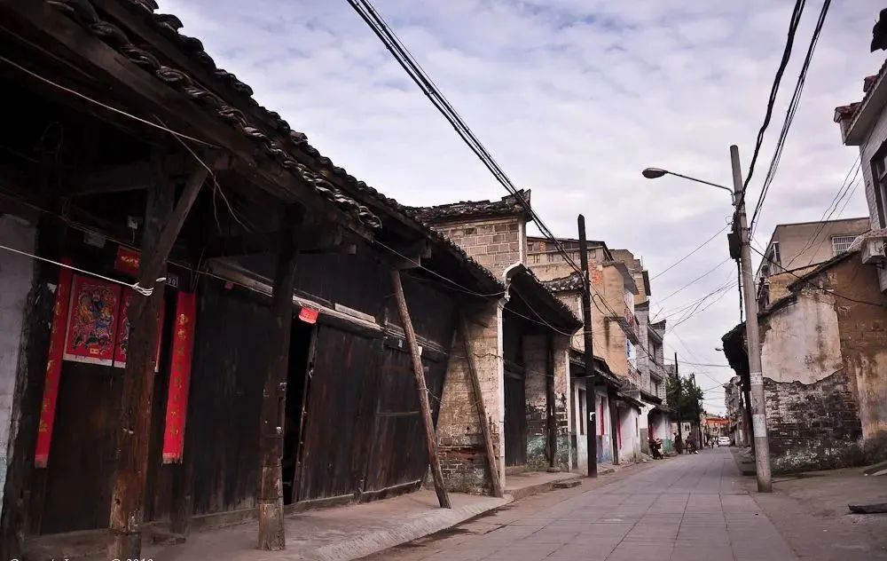 让谷城老街再活五百年