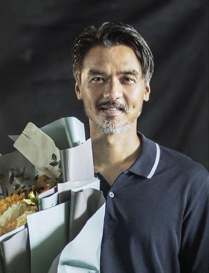 原创 好丈夫冯德伦:爱舒淇18年不离不弃,不勉强她生孩子,把她宠成宝