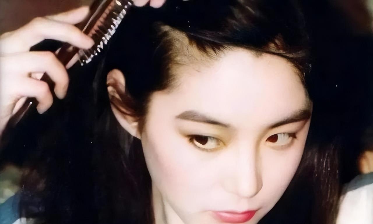 原创林青霞邓丽君靓天蝎与鬼水瓶的世纪牵绊