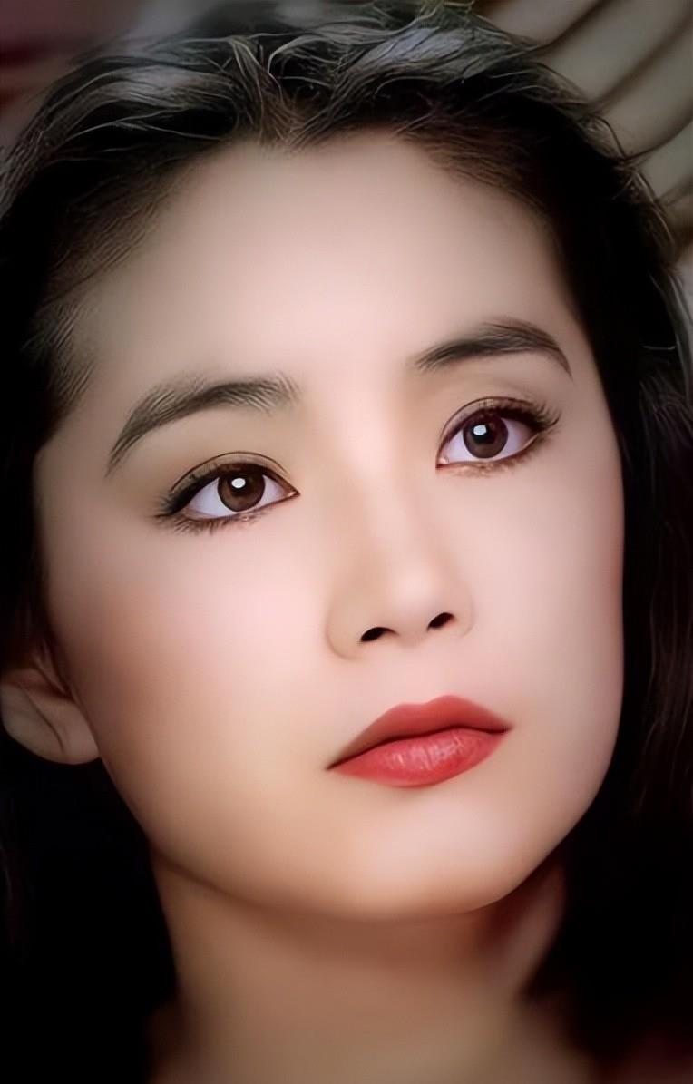 原创林青霞她的绝世容颜永远留在了黄金时代