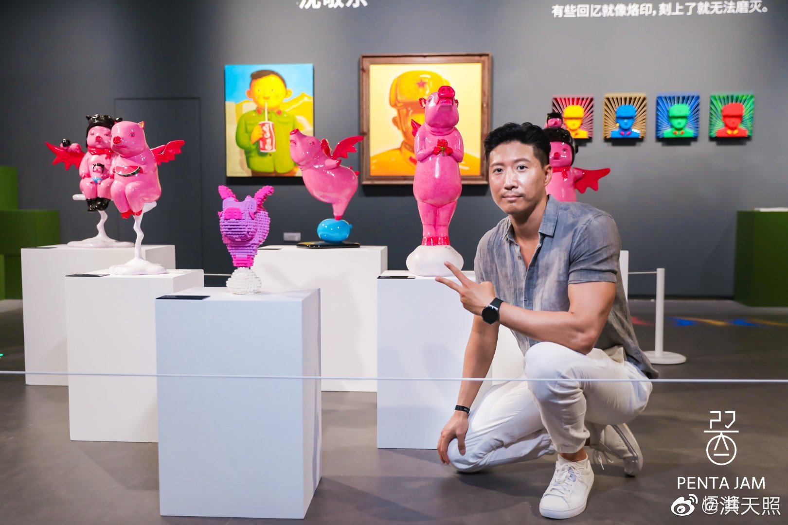 男人味十足!洪金宝42岁小儿子罕见晒照