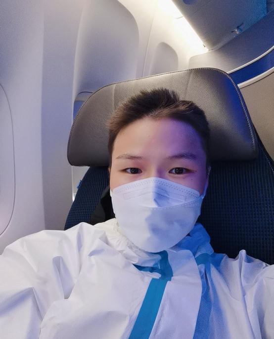 原创张伟丽虽然身材很健硕但也挺爱美的短发形象看着很有网红感