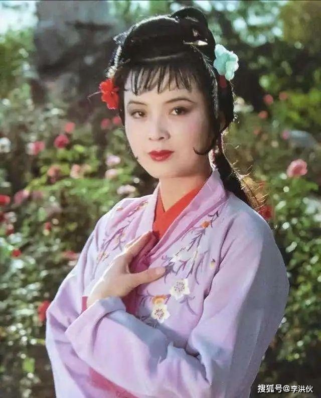 原创周月原本是红楼梦王熙凤的扮演者落选后被安排演了尤三姐