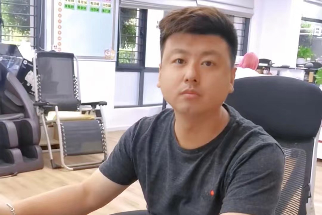 大家也相信了张航希的话,虽然有网友说节目中有个镜头看到了洗碗阿姨