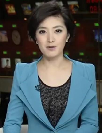 何卿,东方卫视《看东方》主持人.