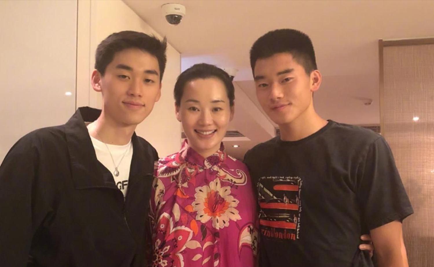 林依轮俩儿子"云泥之别",长在我审美点以外_林子轩_孩子_林子濠