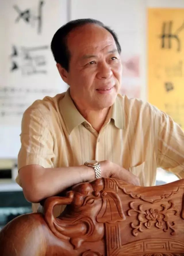 喜讯星启数藏携手国家一级美术师周少华老师共同开启数字文化发展之路