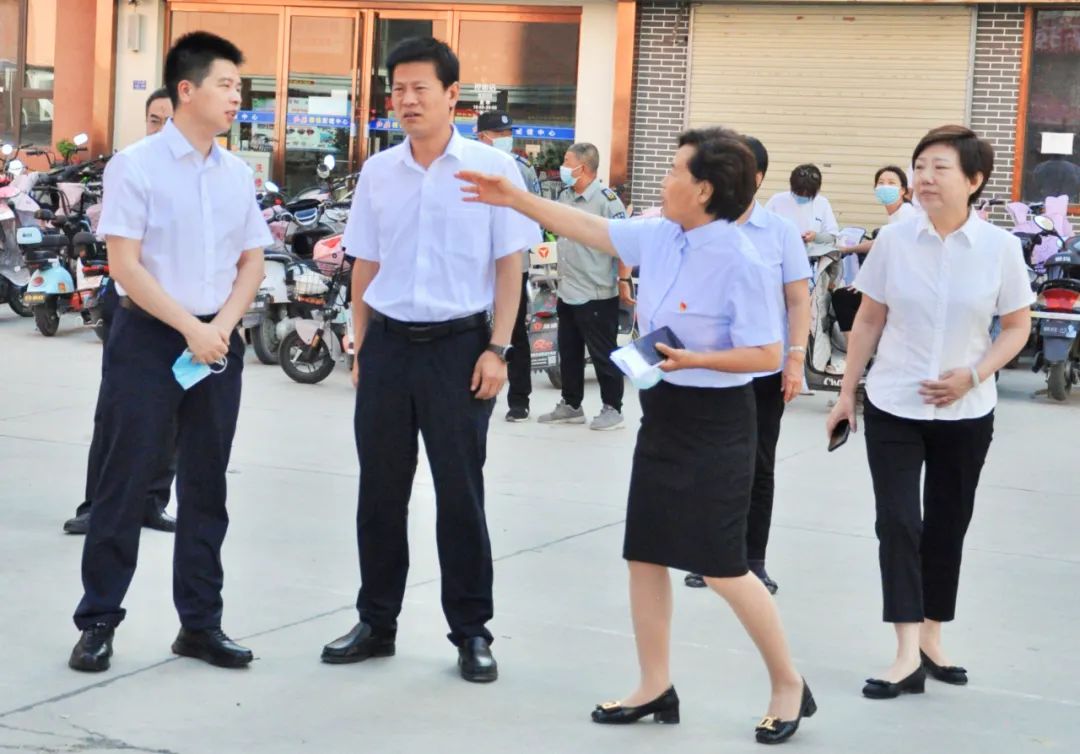 鑫马要闻运城市关工委主任张建合一行莅临理想学校调研指导