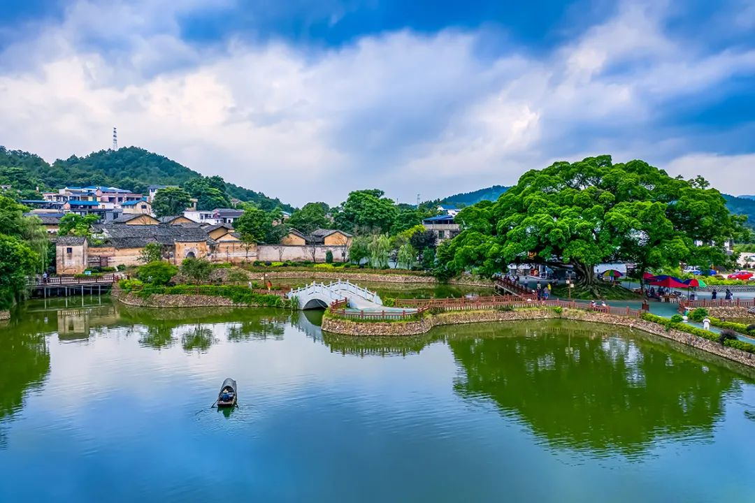 江西赣州龙南市发展民宿经济助力乡村振兴