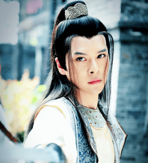 《真命天子》里的韩林儿,《醉玲珑》中的元湛,阿美最心疼的就是《夜