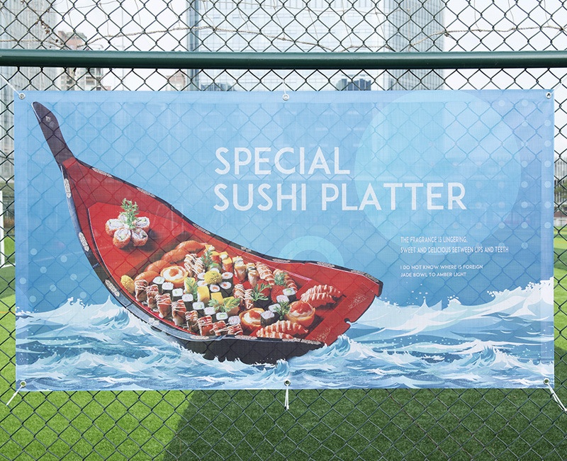 万达商场被受青睐拥有通透感的网格布_画面_广告牌_设备