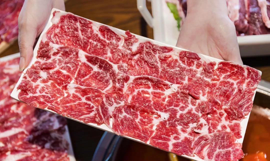 吊龙伴,胸口朥,五花腱,顶级雪花,吊龙,脖仁,三花腱,匙柄,嫩肉各来一份