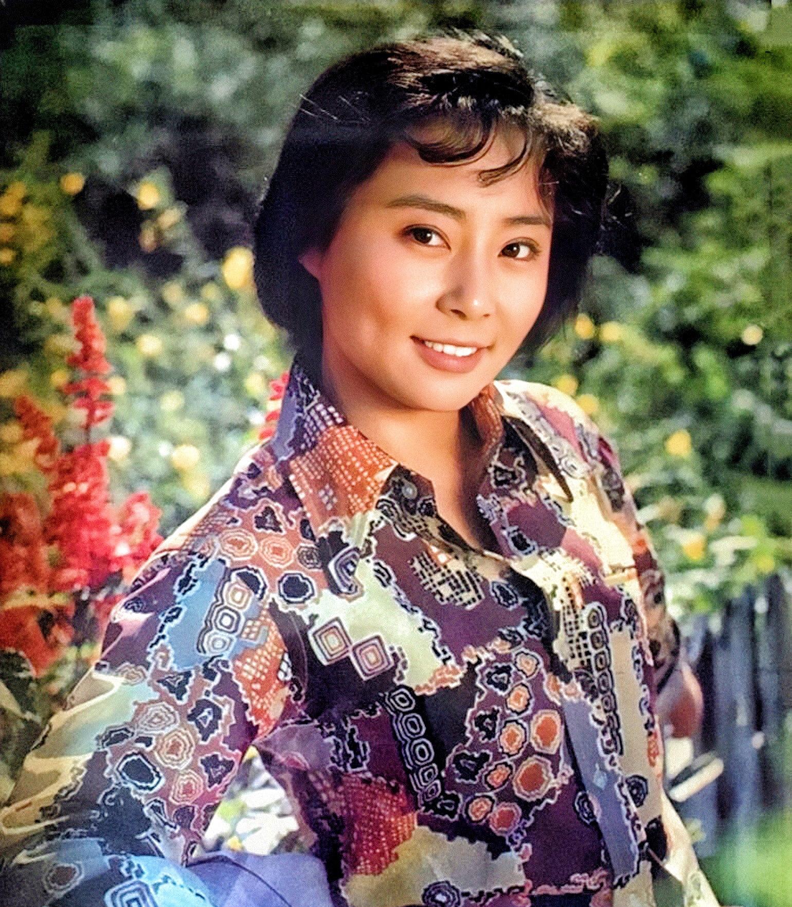 原创还记得渴望中美丽的女医生田莉吗笑靥如花为何当红时转型