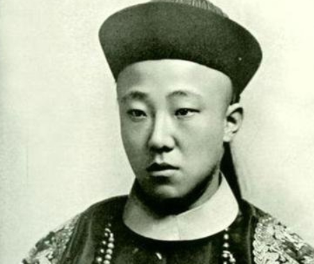 原创清朝最后一个铁帽子王街上拉黄包车登上头条溥仪看后勃然大怒