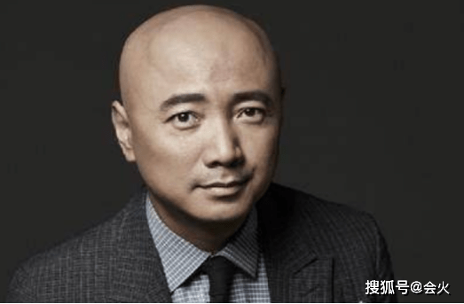 徐峥被爆料曾酒后殴打女记者!多次怒踹头部