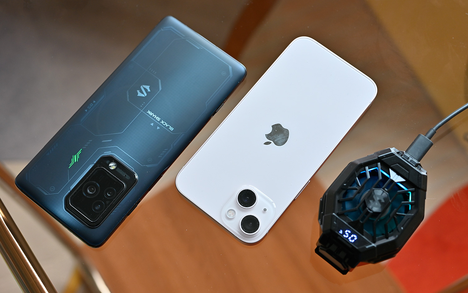 原创             4000至5000元价位，是选iPhone 13，还是选安卓旗舰手机？