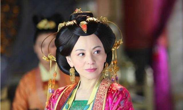 原创赵匡胤为什么婉拒姿容美貌的京娘却又在42岁时娶17岁少女为后