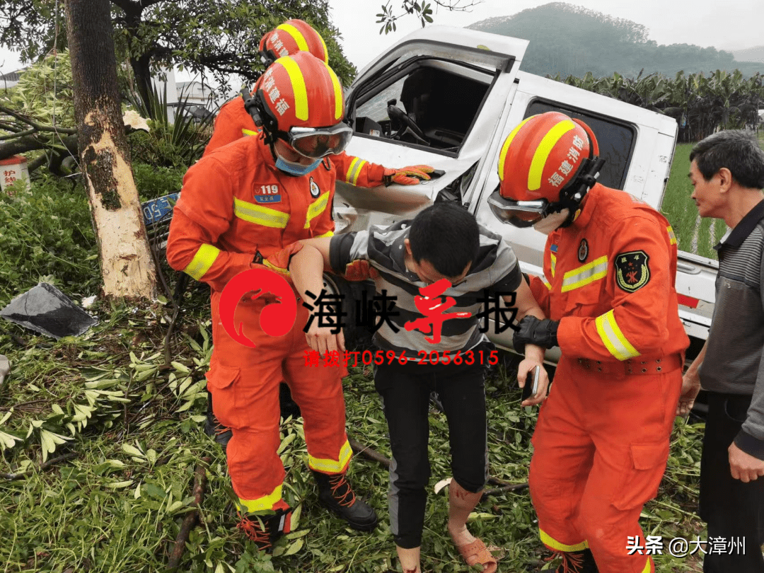 南靖山城货车撞人图片