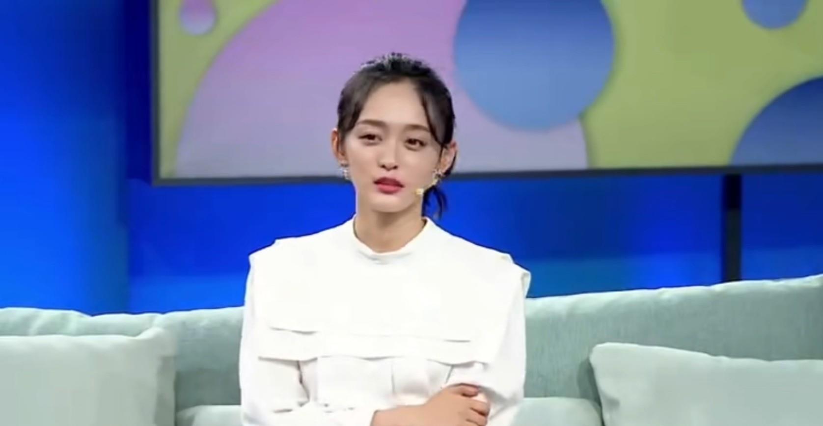 《流金岁月》里袁媛的扮演者何泓姗恋情曝光?