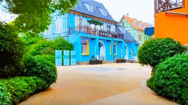 原创             在武汉蔡甸随拍一座网红小镇：遍布彩色房屋，每一帧画面都是大片