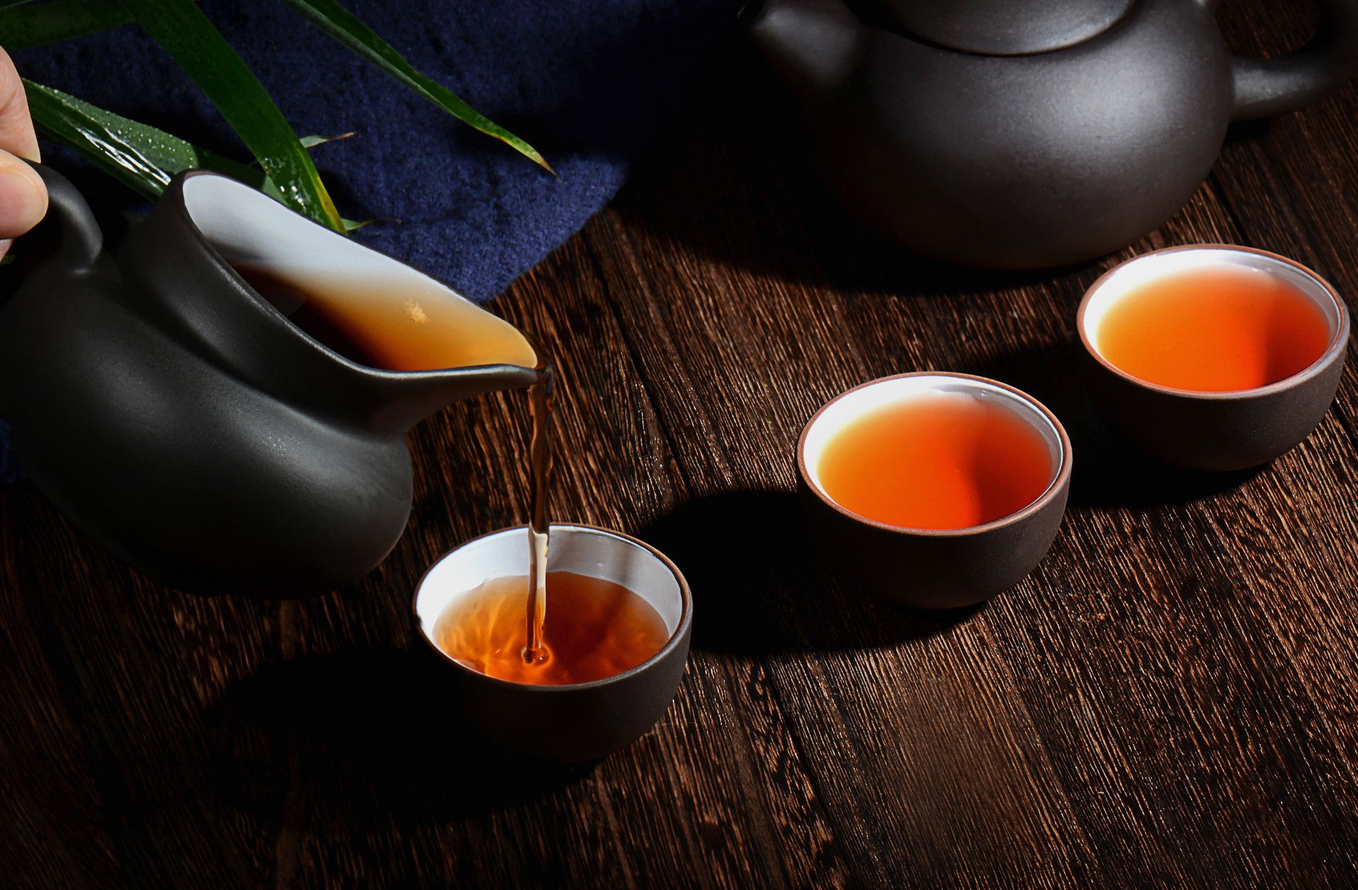 高清晰茶水摄影图-茶文化-欧莱凯设计网
