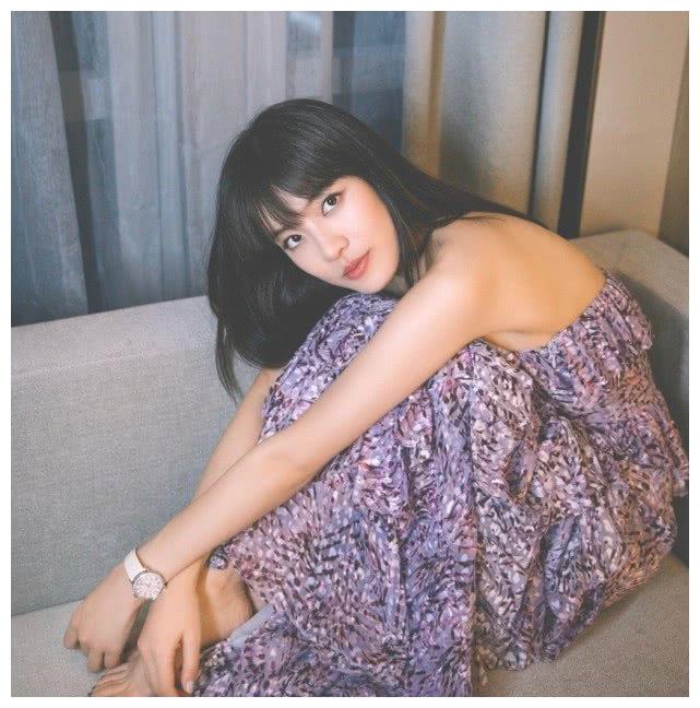 张雅玫_黑色_身材