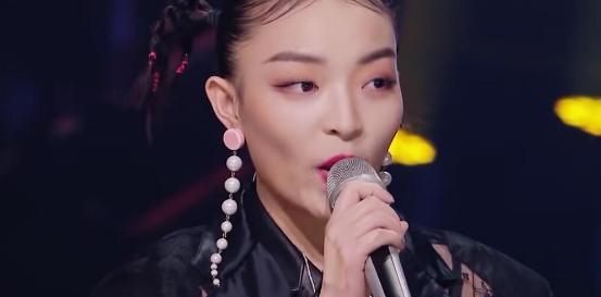 大会》再次邀请嘉宾进行1v1,现场气氛火药味十足_丁太升_vava_李菲儿