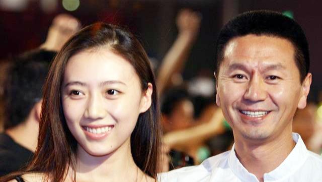 吴若甫和刘莎年纪差20岁伏明霞与梁锦松年纪差27岁陈凯歌和陈红年级差