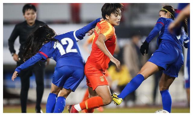 亚洲女足近10年最佳阵容出炉,中国女足仅一人_球员_李影_日本