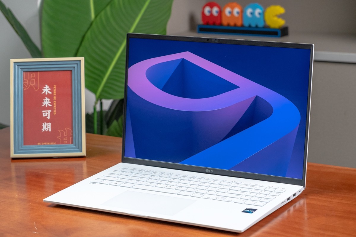 两块屏幕打造高效办公组合lggram16体验