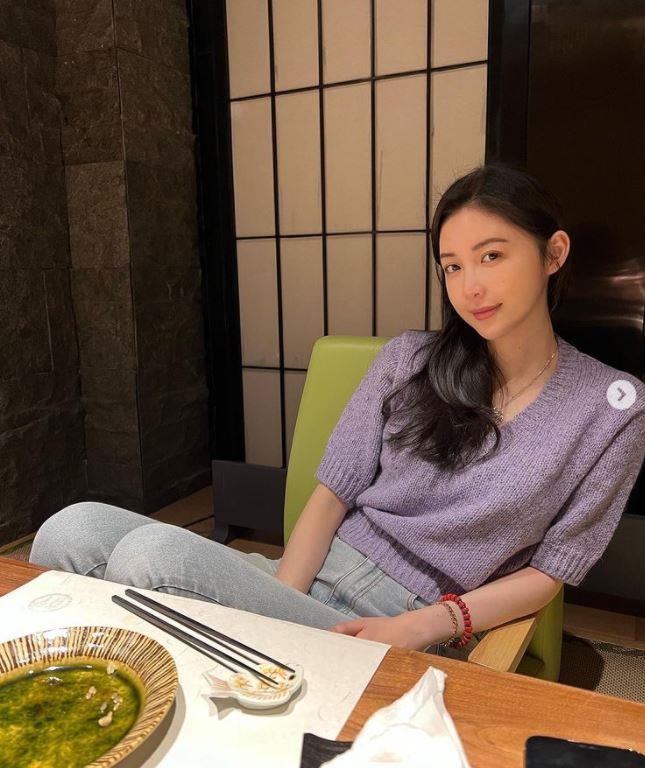 帮爱妻庆生喊「忍很久了」甜蜜视角曝光_老婆_网友_生日