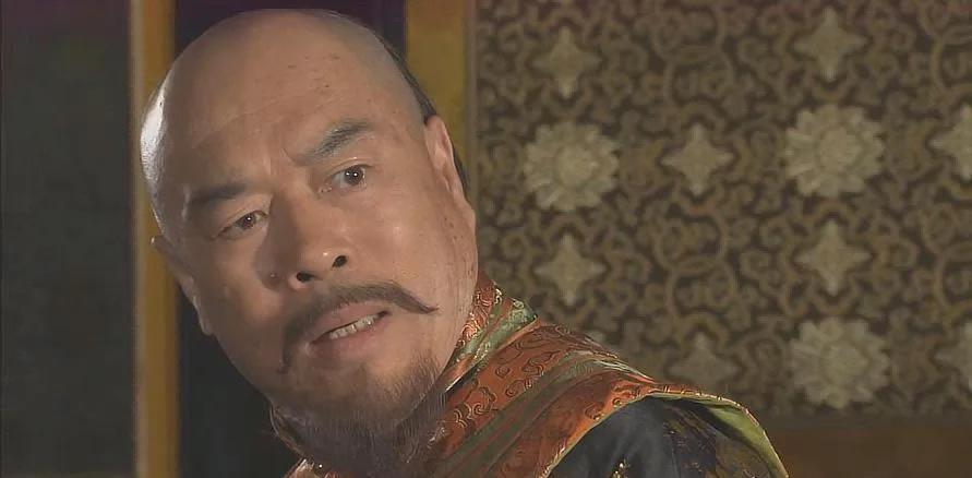 徐连生饰演《神医喜来乐》中的一个忠臣,同时也是一位时代的开明者,他