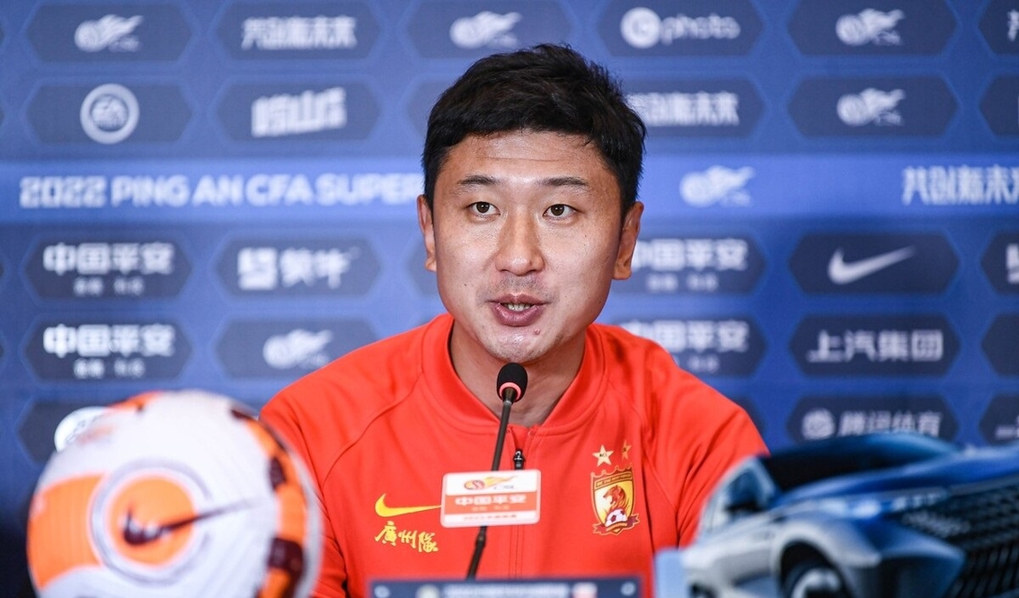 首胜最佳时机,主帅或因此走出下课危机,值得期待_广州队_刘致_郑智