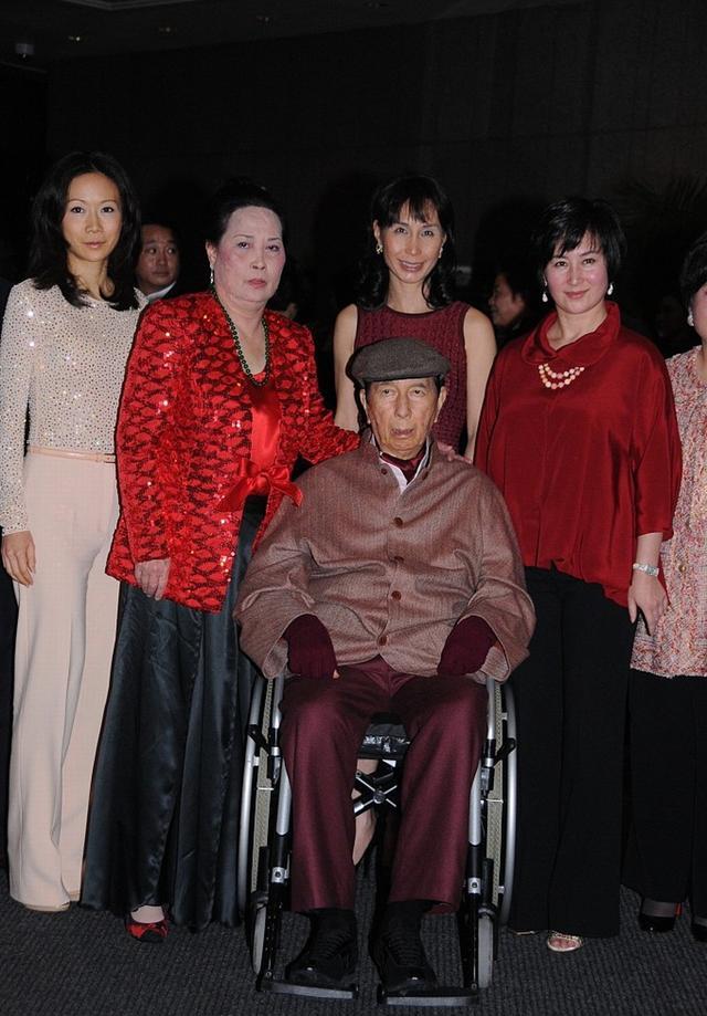 原创比起79岁就病故的赌王二太太柬埔寨的韩桑林真是幸福