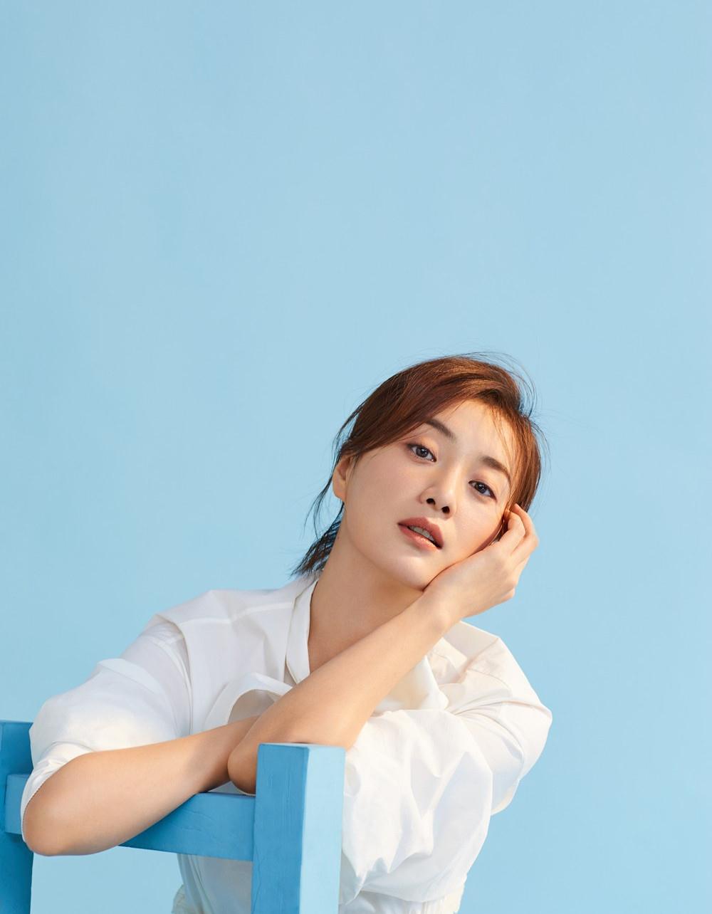 原创还记得奋斗中的露露吗出道14年未大红今36岁美如少女