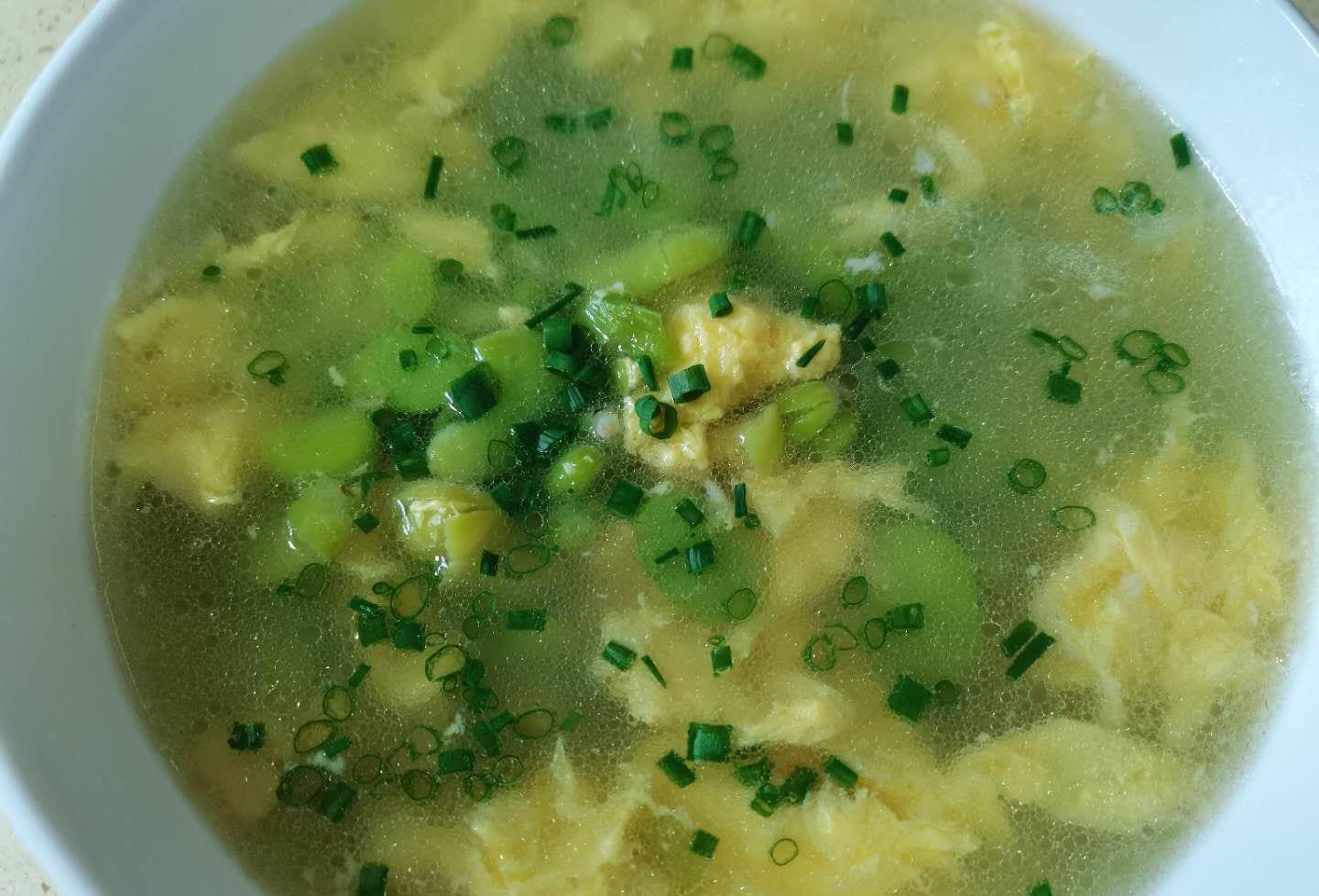 原创蚕豆最经典的做法色泽翠绿鲜香绵软比饭店做的还要好喝