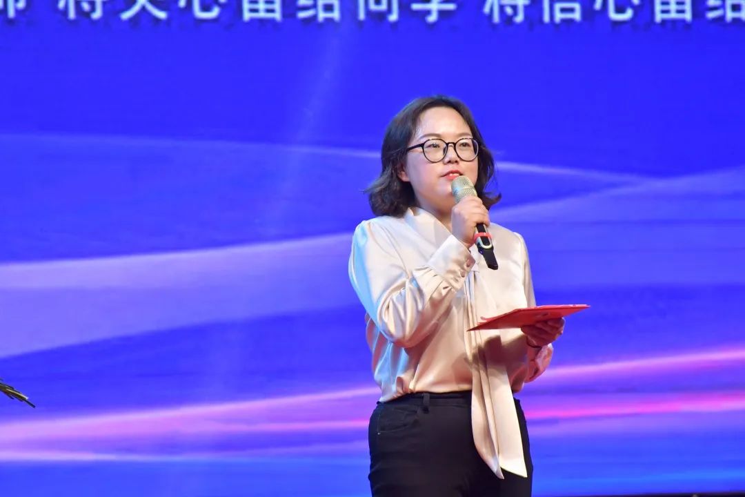 不负青春不负梦惜别母校赴新程淮安市文通中学举行2022届初三毕业典礼