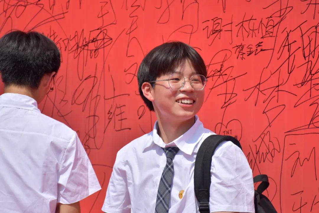 不负青春不负梦惜别母校赴新程淮安市文通中学举行2022届初三毕业典礼