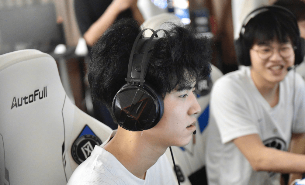 原创冷少迎来blg首秀交手knightedg拒绝连败